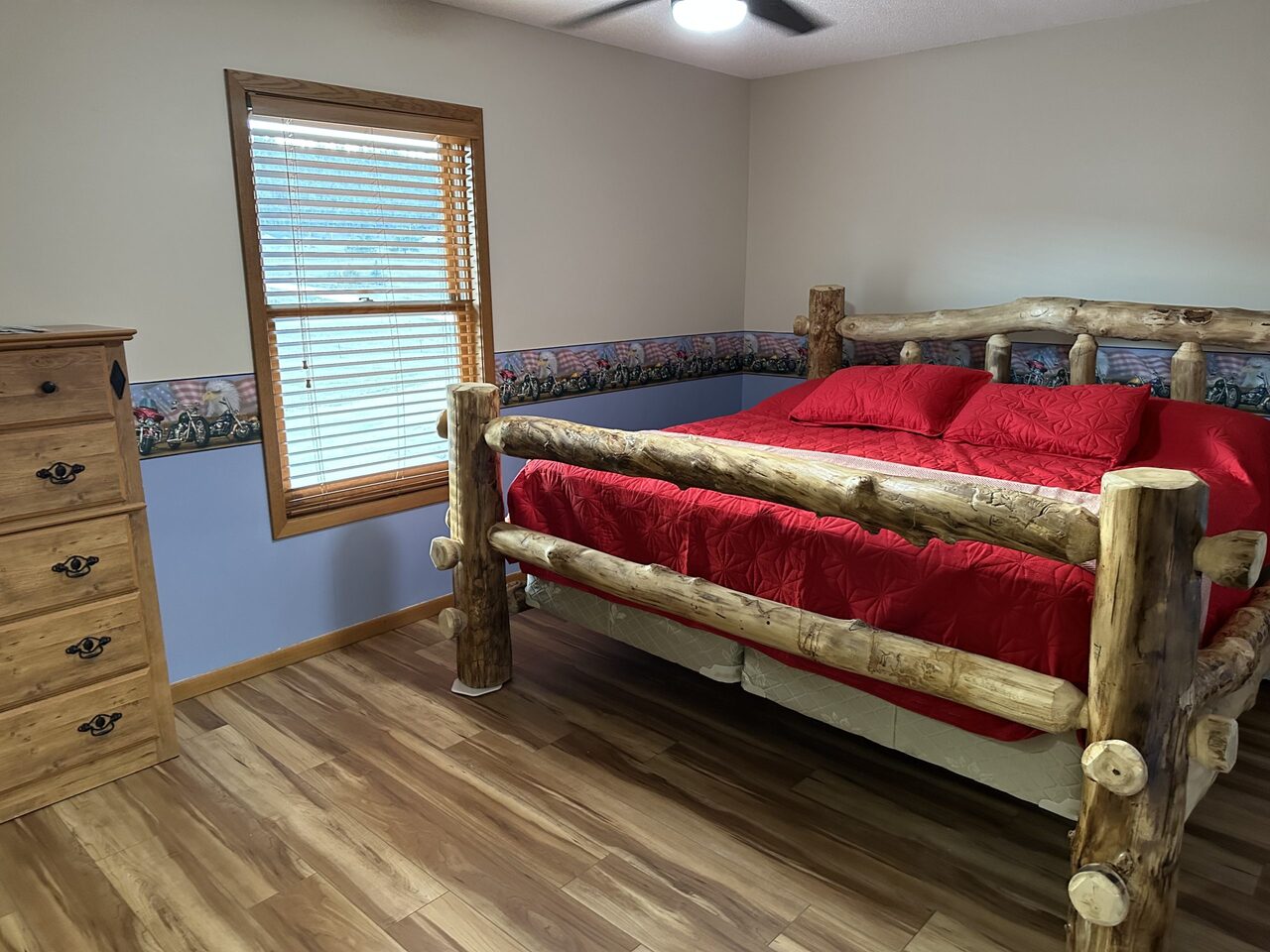 motorcycle-room-scaled